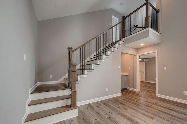 1623 Cherry Ridge Drive, Houston, TX 77077