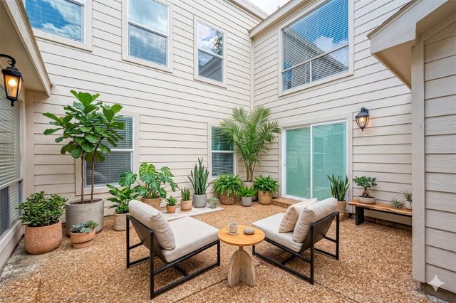 1623 Cherry Ridge Drive, Houston, TX 77077