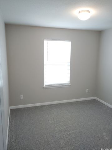 15238 Walcott Rdg, Von Ormy, TX 78073