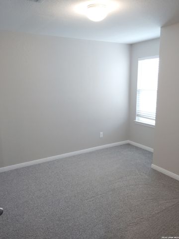 15238 Walcott Rdg, Von Ormy, TX 78073