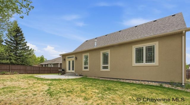 824 WEST DALE BLVD, Cheyenne, WY 82009