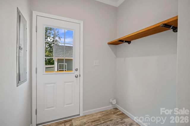 132 Bellamy Road, Asheville, NC 28806