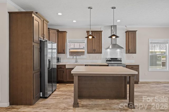 132 Bellamy Road, Asheville, NC 28806