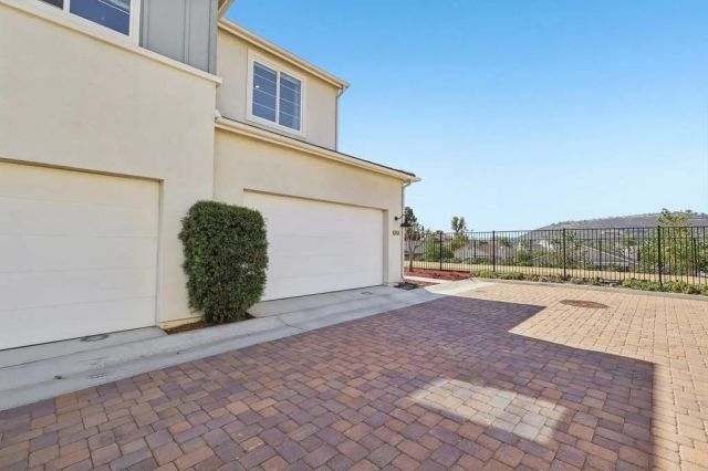 1991 Julie Dawn Place, Escondido, CA 92026