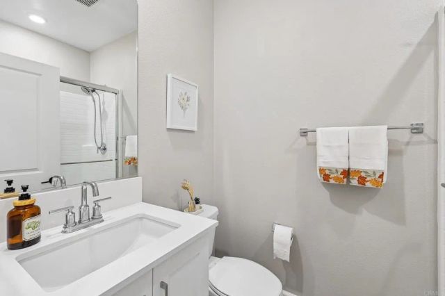 1991 Julie Dawn Place, Escondido, CA 92026