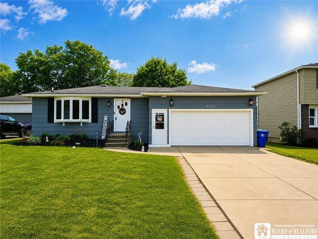 4374 Robin Lane, Hamburg, NY 14075