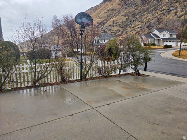 1083 N 700 E, Springville, UT 84663