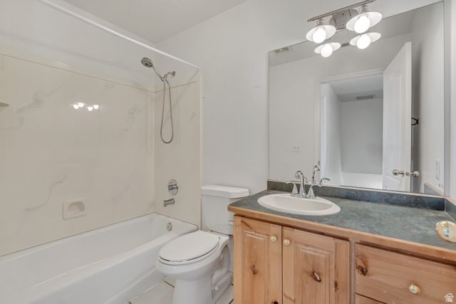 1083 N 700 E, Springville, UT 84663