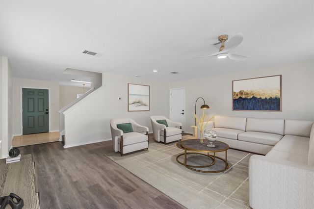 10341 Garbacz DR, Austin, TX 78748