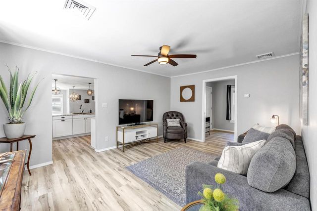 226 S ONTARIO STREET, De Pere, WI 54115