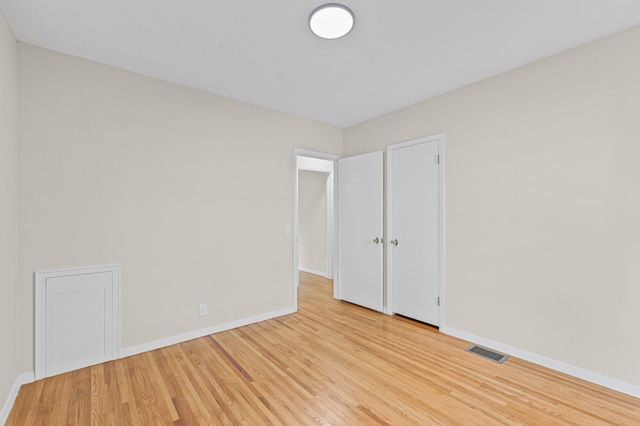 4257 Ewing Avenue N, Robbinsdale, MN 55422