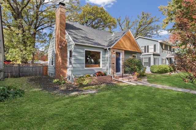 4257 Ewing Avenue N, Robbinsdale, MN 55422