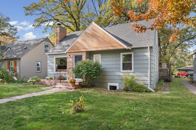 4257 Ewing Avenue N, Robbinsdale, MN 55422