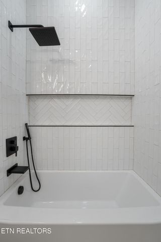 125 Ogana Way, Loudon, TN 37774