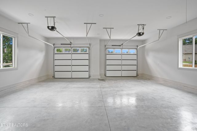 125 Ogana Way, Loudon, TN 37774