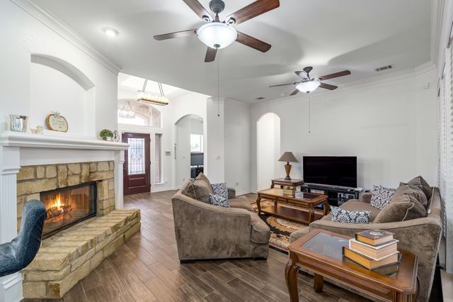 341 Pecan Court, Nevada, TX 75173