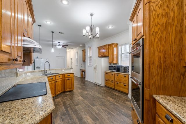 341 Pecan Court, Nevada, TX 75173