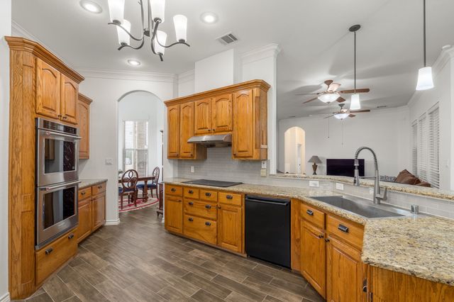 341 Pecan Court, Nevada, TX 75173