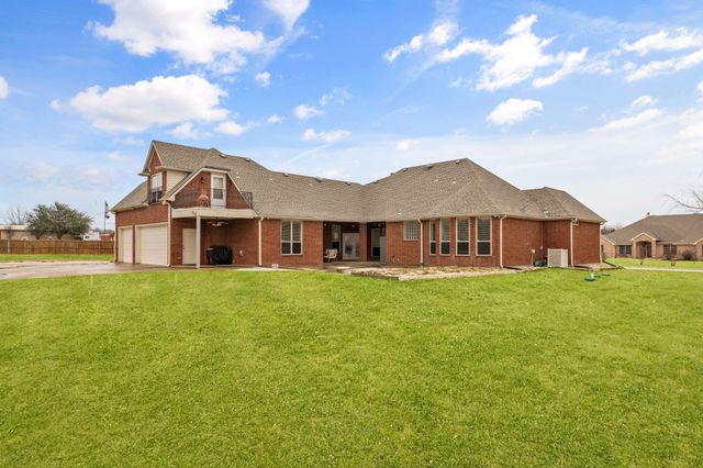 341 Pecan Court, Nevada, TX 75173