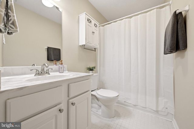 812 APPLESEED CT, Winchester, VA 22601