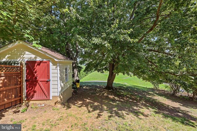 812 APPLESEED CT, Winchester, VA 22601
