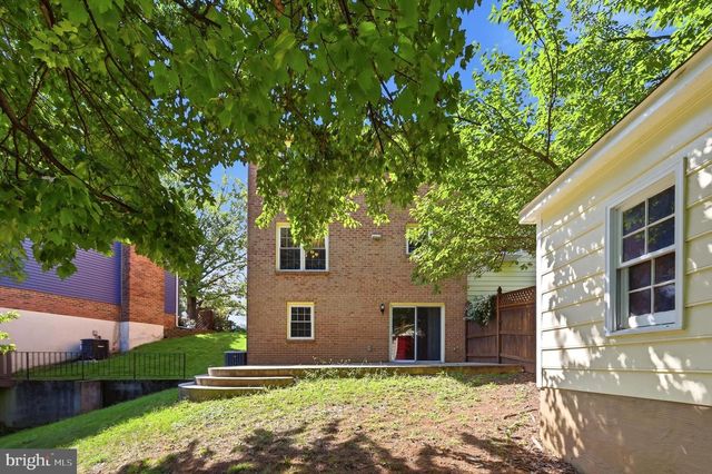 812 APPLESEED CT, Winchester, VA 22601