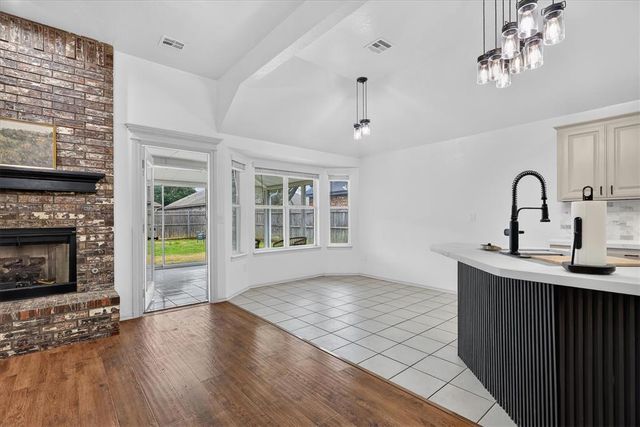 15616 Sandstone Terrace, Oklahoma City, OK 73170