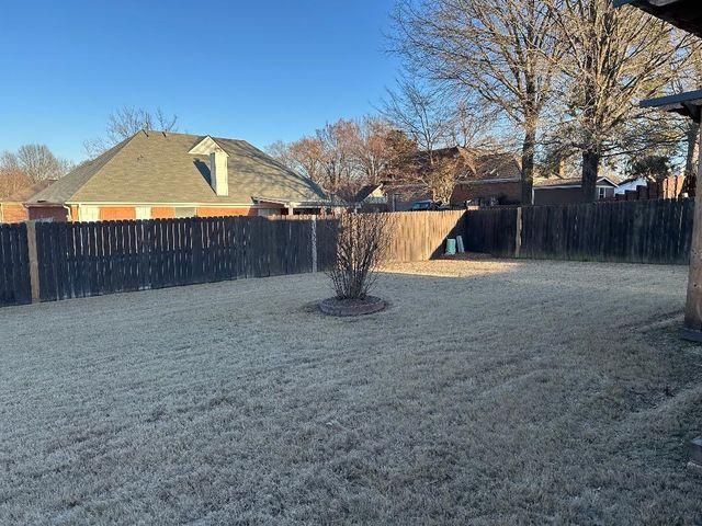 4124 MEADOW FIELD LN, Bartlett, TN 38135