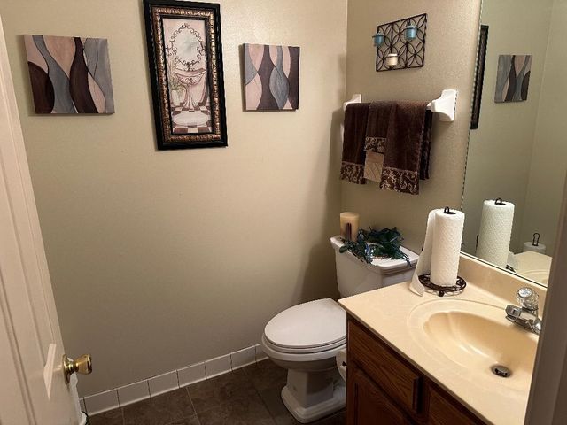 4124 MEADOW FIELD LN, Bartlett, TN 38135