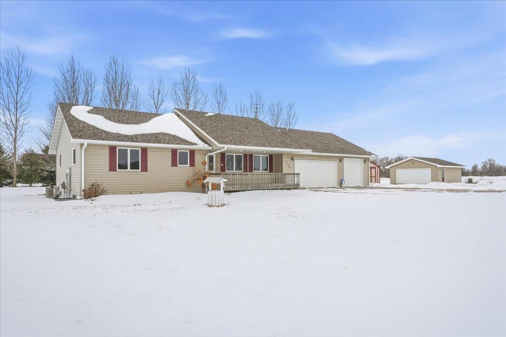 2144 136th Street, New Richmond, WI 54017