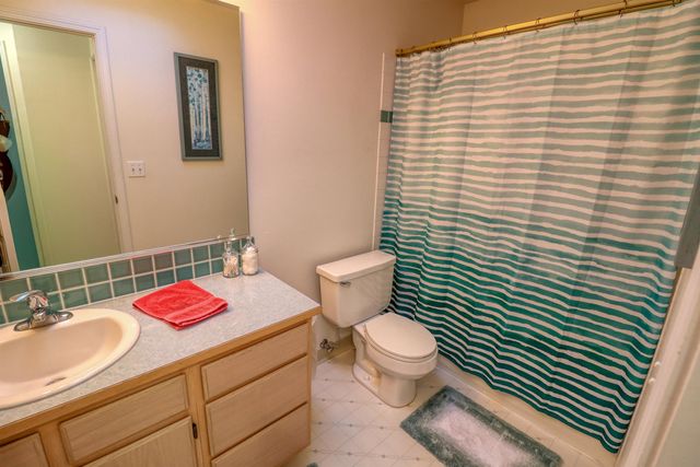 15323 N Gleneden St, Spokane, WA 99208