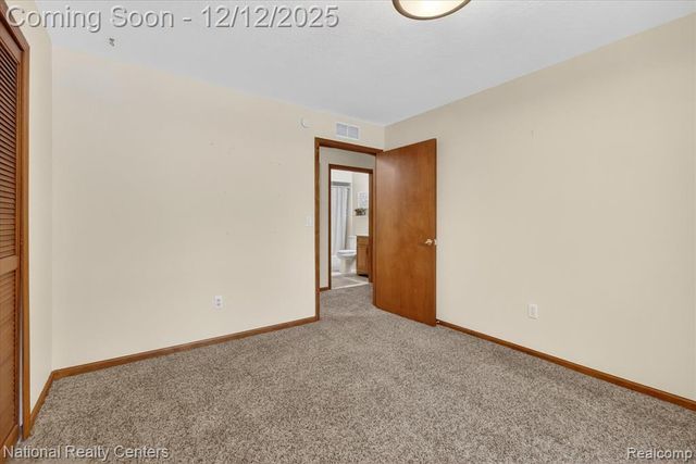 1509 Shoemaker Drive, Westland, MI 48185