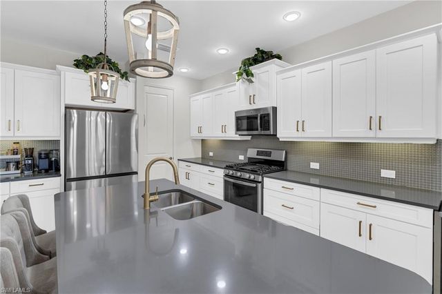 11509 Grey Egret CIR, Fort Myers, FL 33966