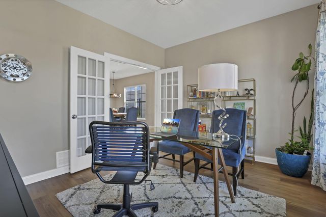 759 Avebury Drive, Pickerington, OH 43147