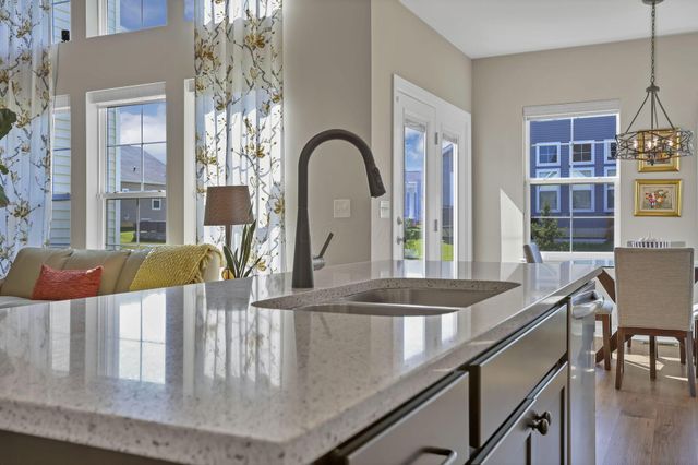 759 Avebury Drive, Pickerington, OH 43147