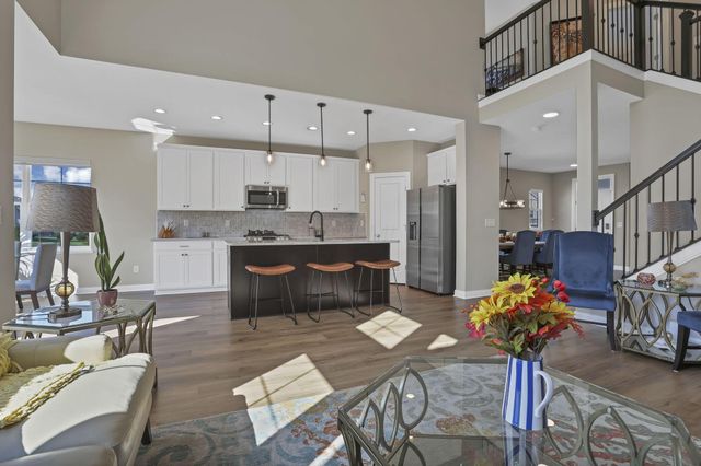 759 Avebury Drive, Pickerington, OH 43147