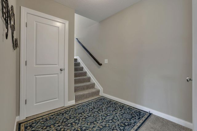 759 Avebury Drive, Pickerington, OH 43147