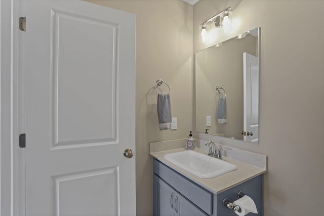 759 Avebury Drive, Pickerington, OH 43147