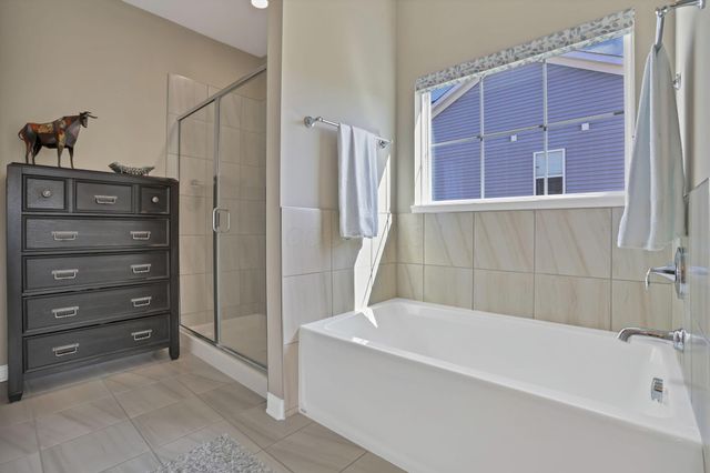 759 Avebury Drive, Pickerington, OH 43147