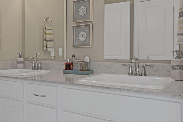 759 Avebury Drive, Pickerington, OH 43147