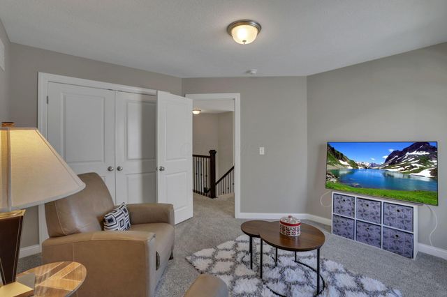 759 Avebury Drive, Pickerington, OH 43147