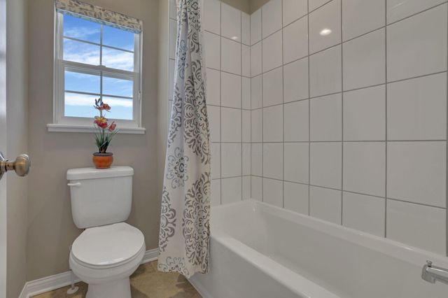 759 Avebury Drive, Pickerington, OH 43147