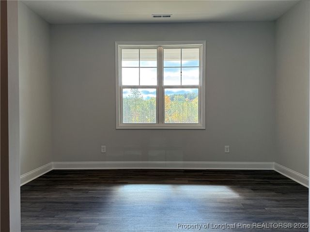 211 Uwharrie Way, Sanford, NC 27330