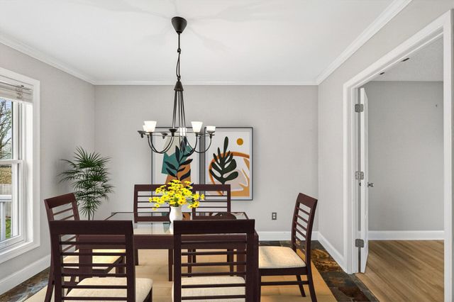 15970 22nd Place N, Plymouth, MN 55447