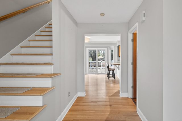 15970 22nd Place N, Plymouth, MN 55447