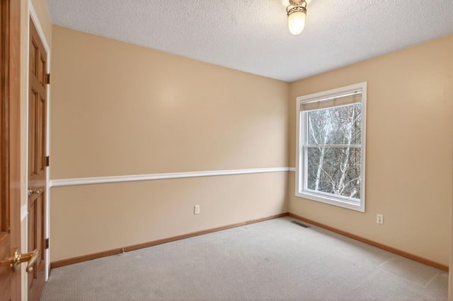 15970 22nd Place N, Plymouth, MN 55447