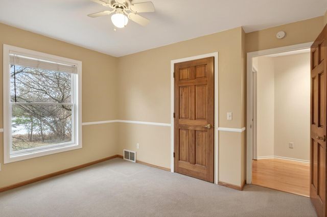 15970 22nd Place N, Plymouth, MN 55447