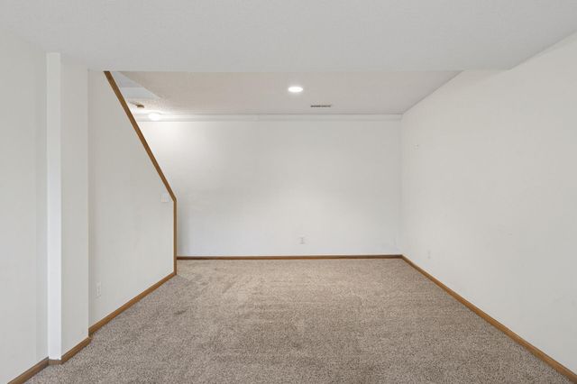 15970 22nd Place N, Plymouth, MN 55447