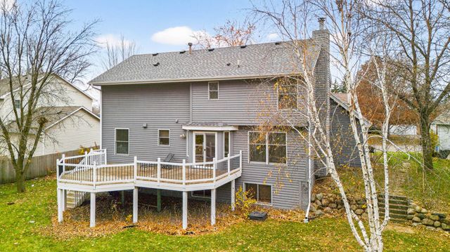 15970 22nd Place N, Plymouth, MN 55447