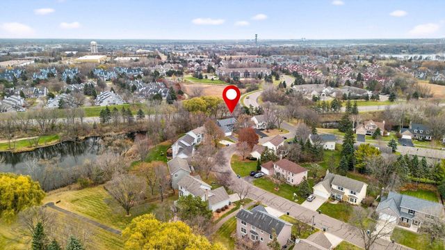 15970 22nd Place N, Plymouth, MN 55447